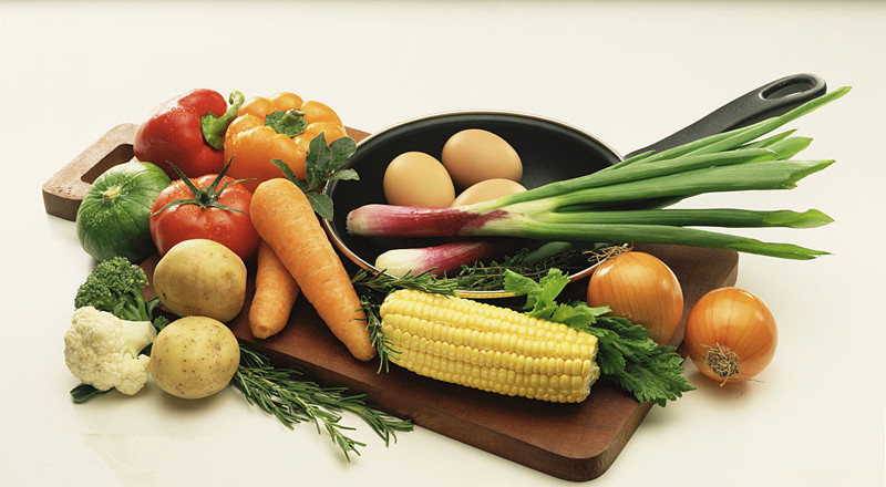 蔬菜暴涨，芹菜20元/公斤，猪价上涨还会远吗？