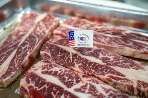 海关最新数据：5月猪肉进口量大涨62.6%