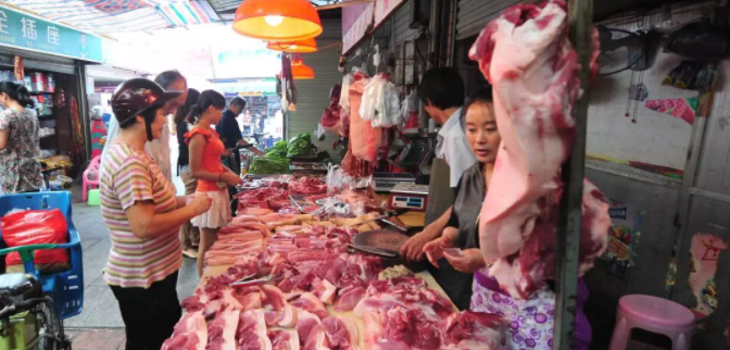 生猪屠宰企业清理整顿期间 城区猪肉市场供应充足