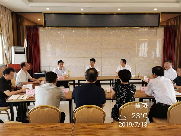 湖北省：肖伏清到团风县指导非洲猪瘟防控工作