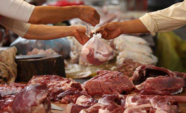 山东桓台：生猪价格持续走高，猪肉价格同步上涨
