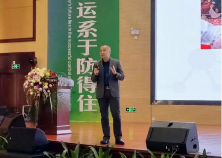 　广西扬翔股份有限公司总裁施亮