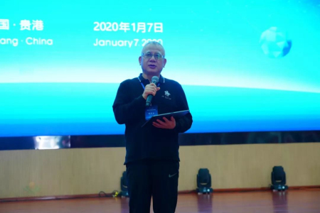　国家生猪产业技术体系首席科学家、中山大学教授陈瑶生