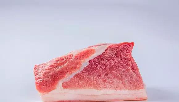疫情对猪肉股有什么影响？牧原股份饲料可供四五十天，正邦科技生产未受影响