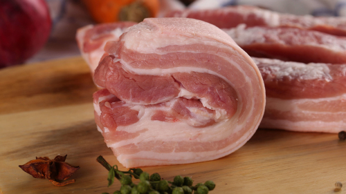 陕西省猪肉价格小幅回落 成品粮油价格稳中有涨