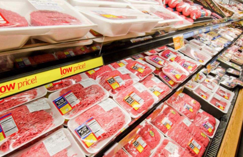 部分屠宰场工人阳性率达50%，美国猪肉牛肉批发价飙升20%