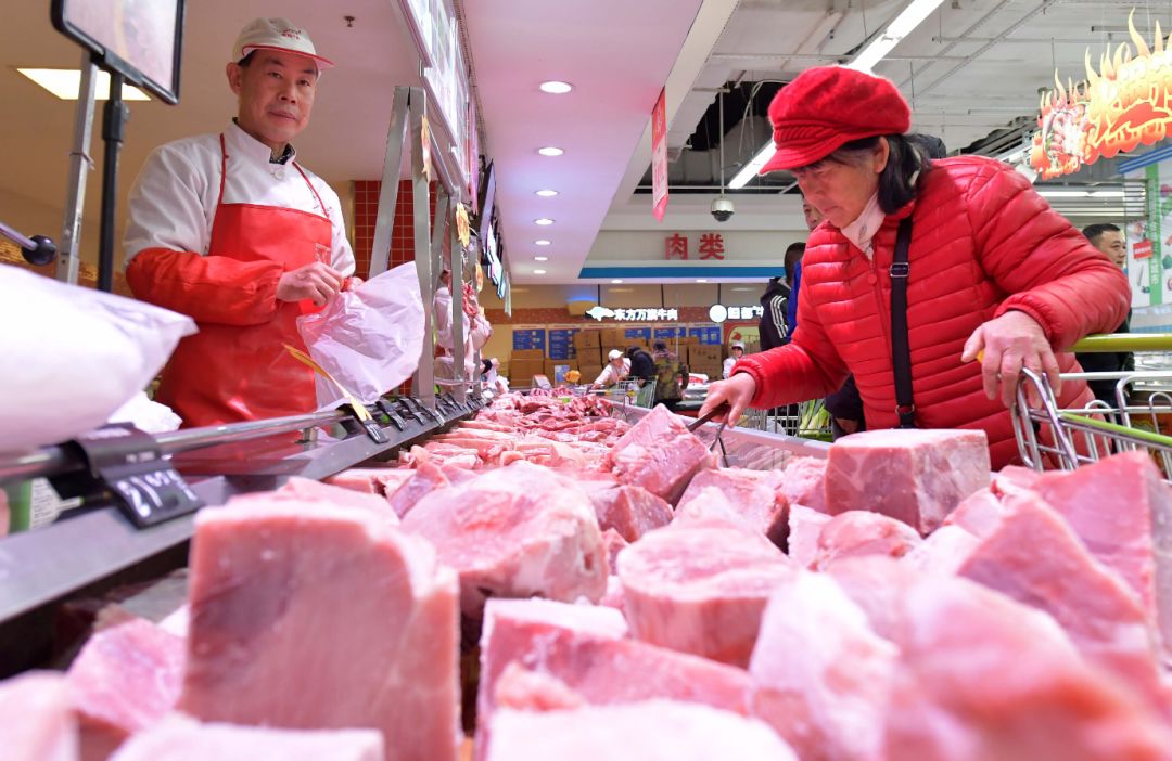 猪肉进口量激增！誓要把猪价打到10元/斤？