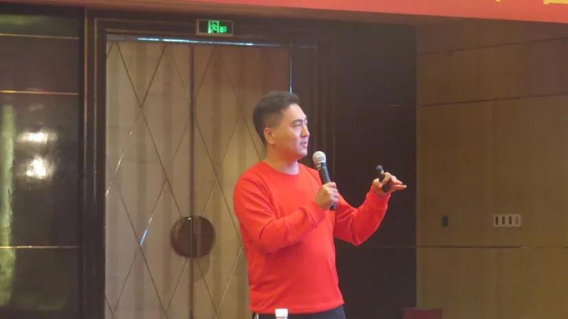 　西北农林科技大学博士、爱德士高级经理董和平——《后非瘟时代ASF精准清除及主要疫病检测》