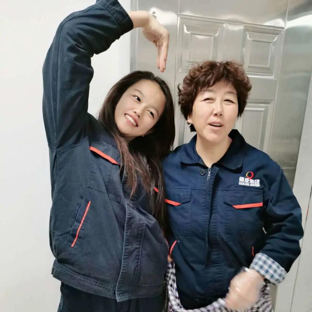 母女养猪