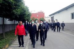 成都市副市长牛清报一行调研特驱集团