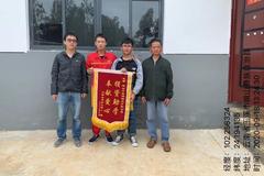 生命因有爱而富有，生命因有爱而更有价值！