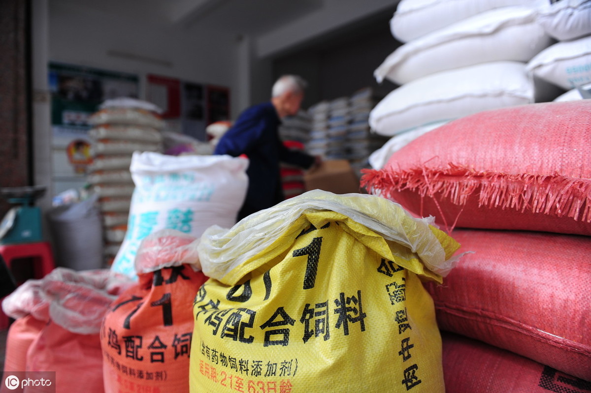饲料成本占养殖成本的70%-80%，养猪选饲料的7个关键点