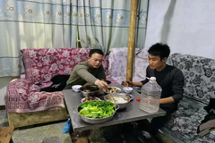 每个人都了不起 | 德康感谢不回家的你！
