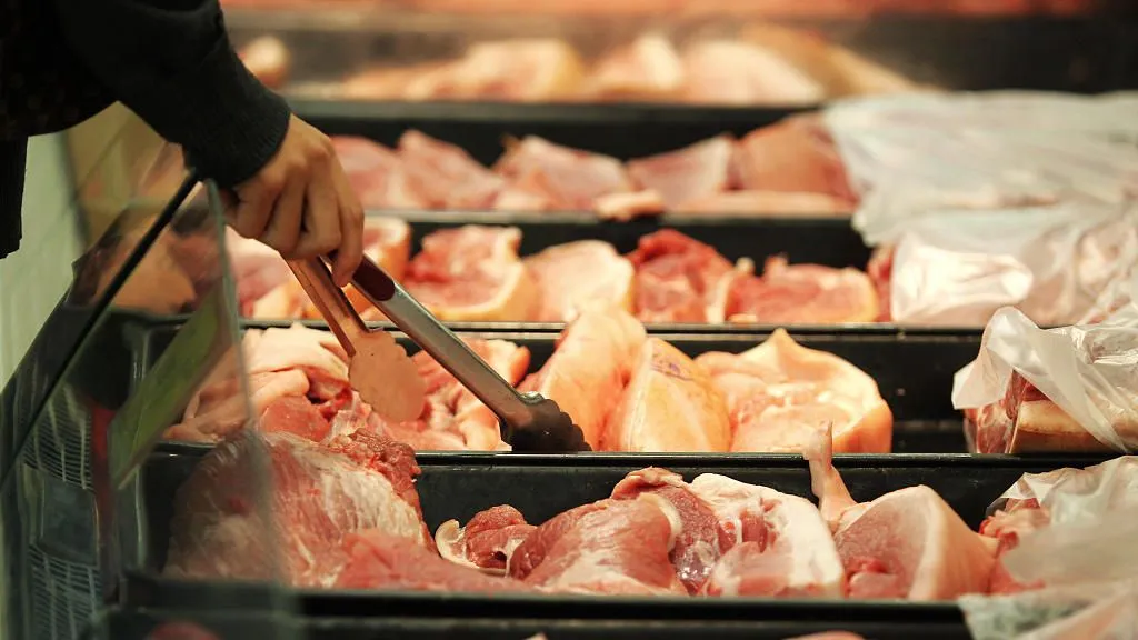“猪肉自由”要实现了？全国猪肉价格“坐滑梯”连降10周