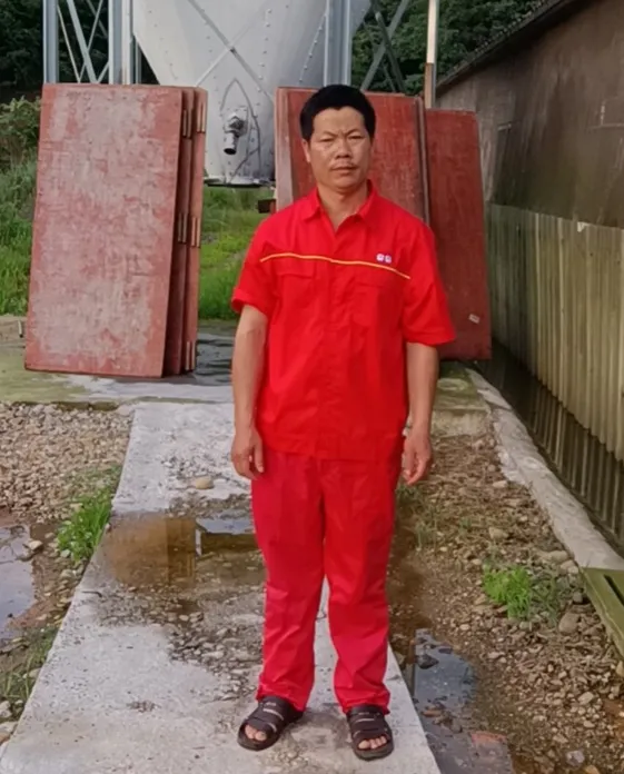 养猪人