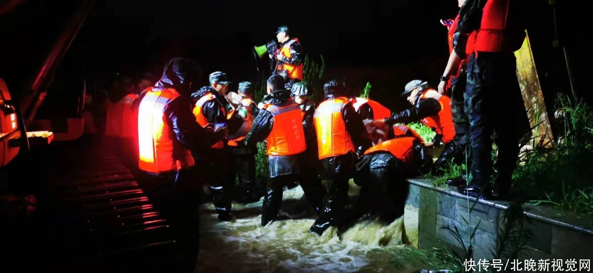 河南遭遇特大暴雨！牧原回应：正密切关注特大暴雨带来的后续影响，加强后续消毒工作