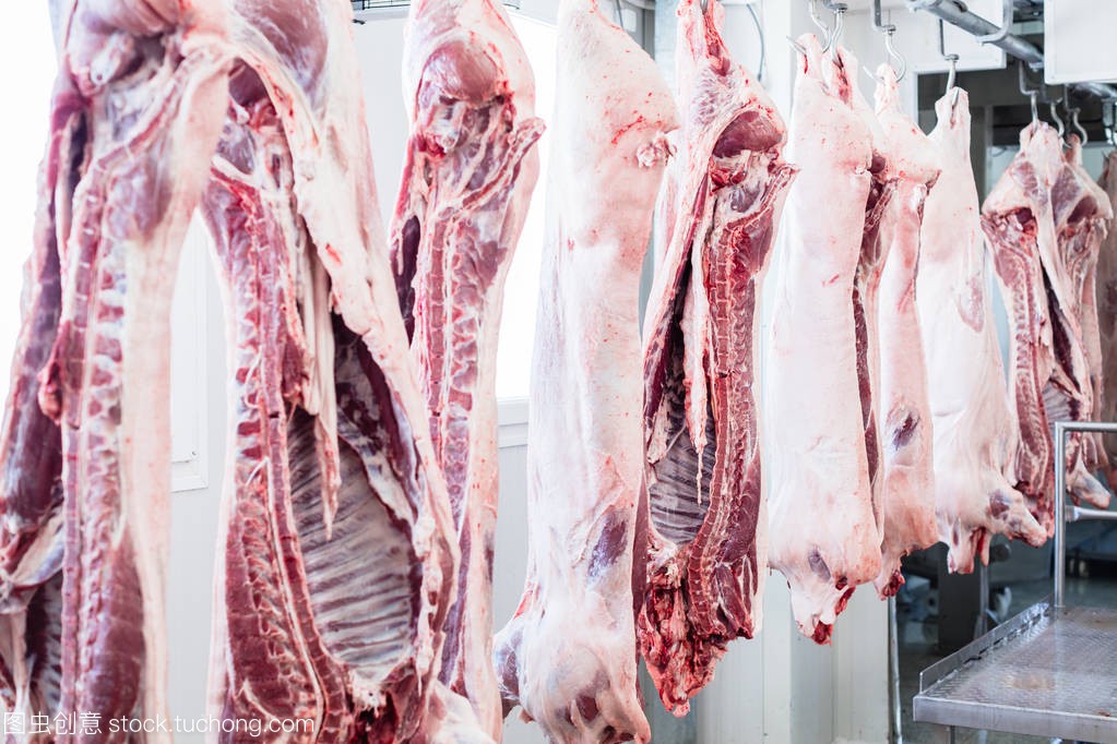 2021年08月03日全国各省市猪肉价格，今日全国批发市场白条批发价格呈现窄幅调整态势