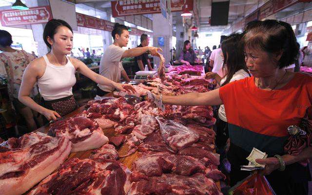 猪价逐渐恢复平稳10元猪肉价能持续多久养猪大企小企倒闭出局后价格或