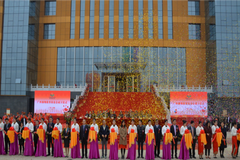 重病家庭困难多，爱心企业用温暖行动助力困难家庭增添更多意外保障