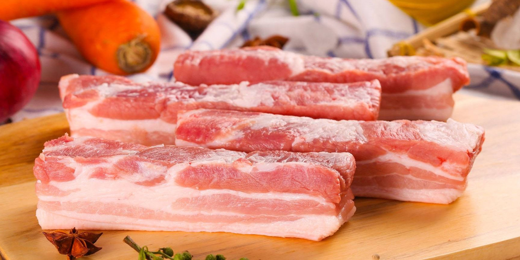 受国际影响，韩国猪肉价格连续20个月上涨，五花肉1斤115元！