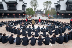 同心共筑五年彩，齐头奋进展未来——安徽斯高德2021年终总结暨年度感恩盛典圆满落幕