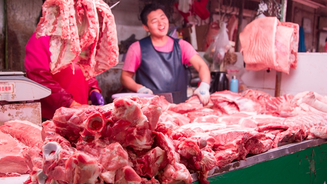 宁波：猪肉价格又降了！每斤批发价跌至个位数