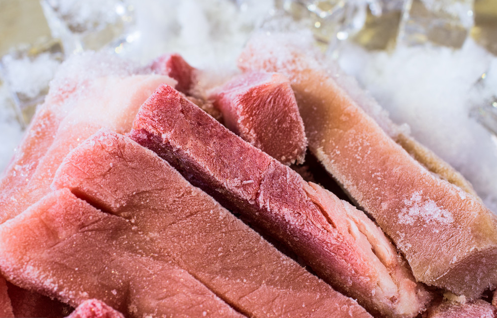 阿坝州州级政府冻猪肉承储企业揭（授）牌暨首批冻猪肉入库仪式在汶川举行