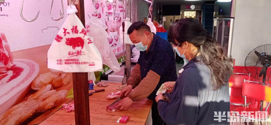 山东青岛：一个小肉铺日售猪肉千斤，怎么做到的？