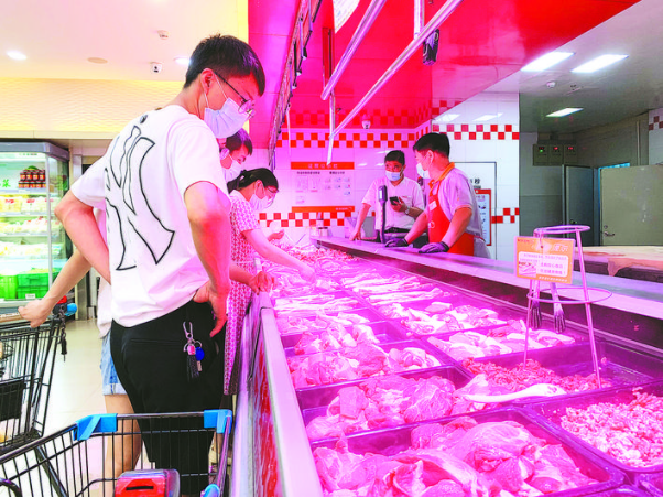 猪肉价格重回“高位”，最高卖到25元/斤！原因：养殖户压栏惜售