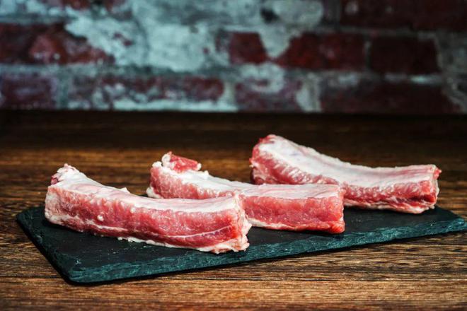 什么原因促成猪肉价格波动？猪周期代表什么？猪肉价格还会再涨吗？
