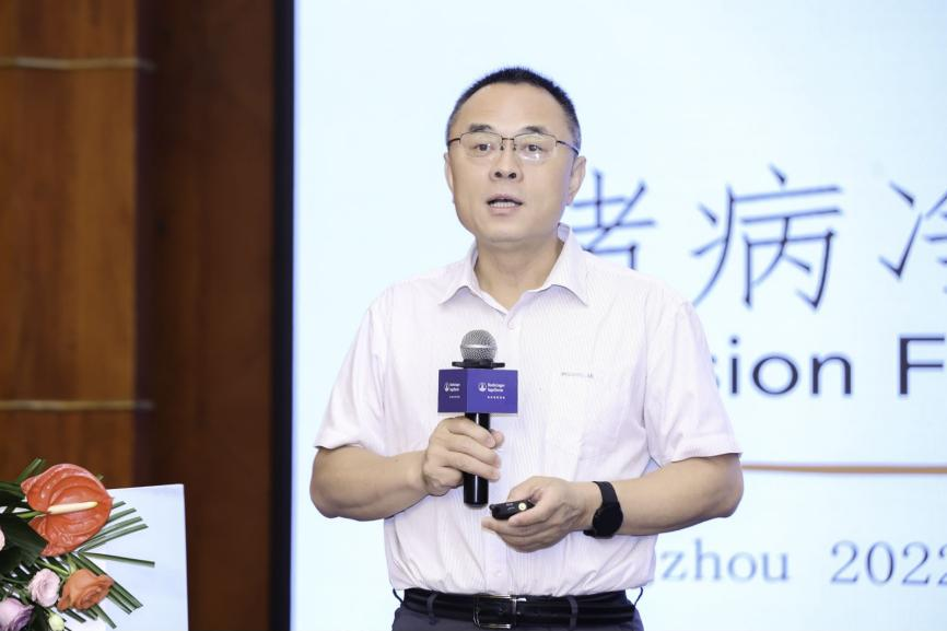 新希望六和首席科学家 闫之春博士
