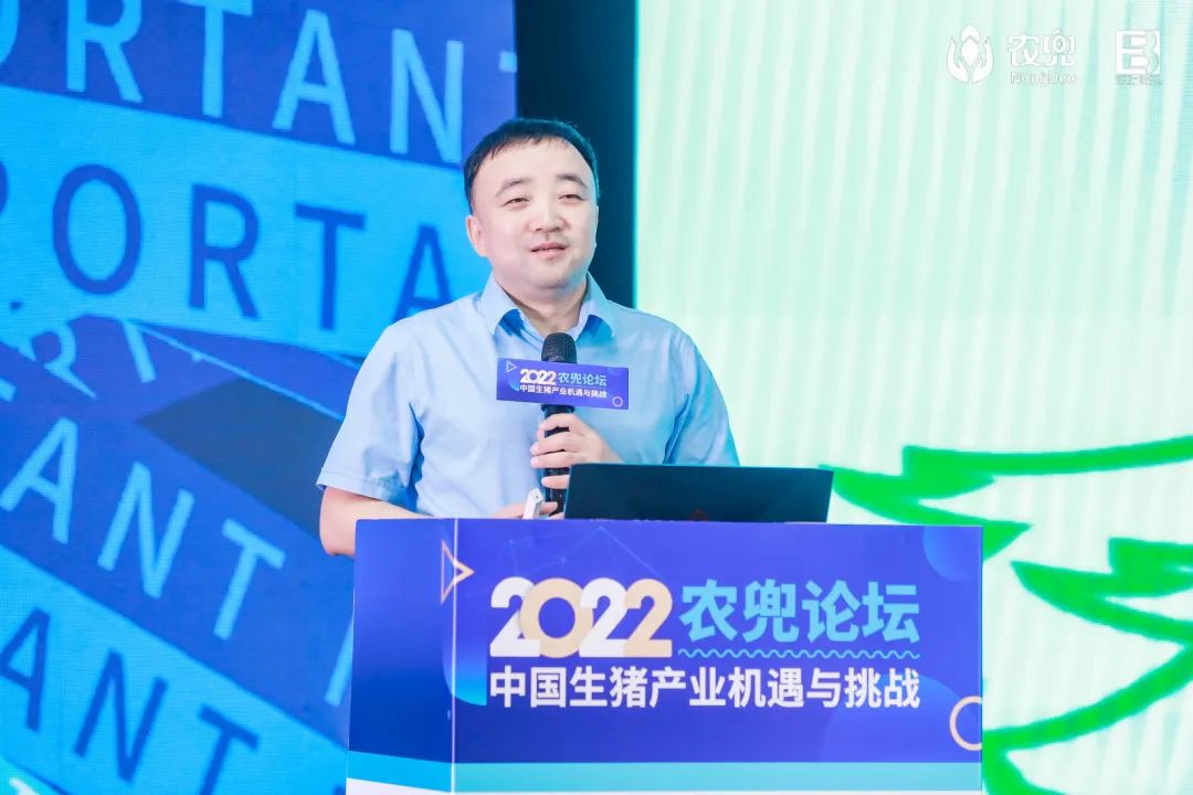 东北农业大学教授  李金龙