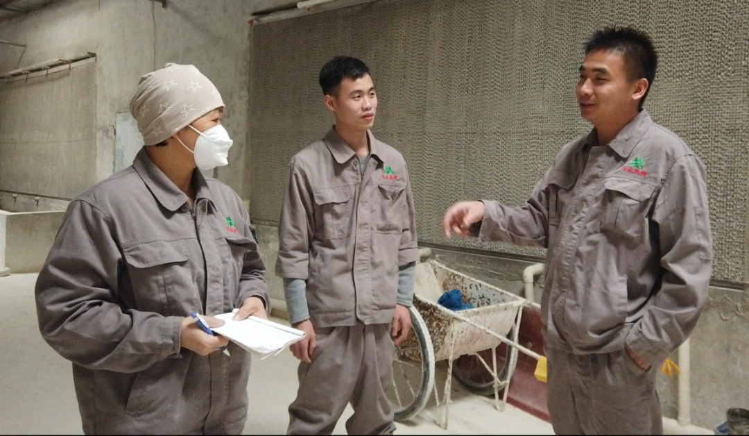 马志农牧驻场吴场长巡查工作