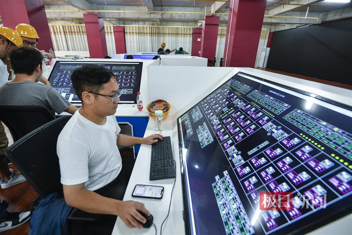 养猪大楼的数控中心