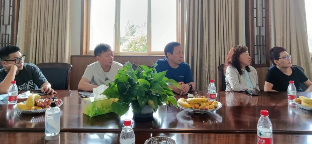 河北大好河山猪业闫学军总裁一行莅临北京昕大洋集团生产基地参观考察！