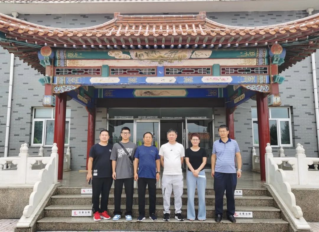 河北大好河山猪业闫学军总裁一行莅临北京昕大洋集团生产基地参观考察！