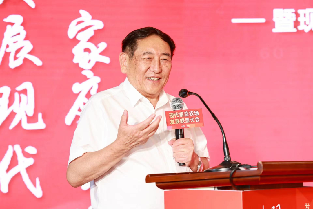 现代家庭农场发展联盟正式成立！1800万户小猪场如何提高竞争力？陈焕春、印遇龙、刘作华、洪平等如是说