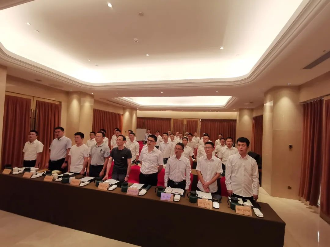 傲农集团养猪产业生产总部召开北方区单位入冬前非瘟防控动员会