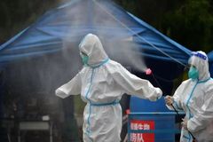 四川恒通—恒博消杀服务队坚守战“疫”一线，做好内江方舱核酸基地生物“安全卫士”