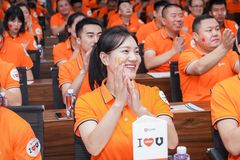 平凡的岗位，不平凡的佑本人！从思想到行为，他们已经蜕变