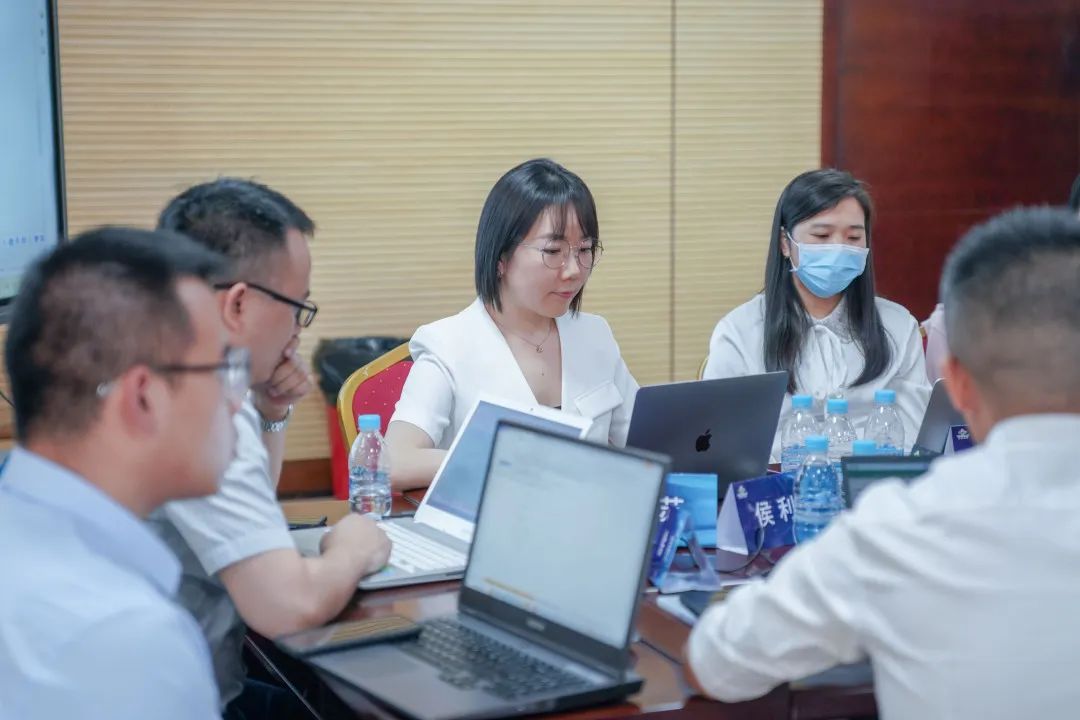 扬翔股份战略研讨会