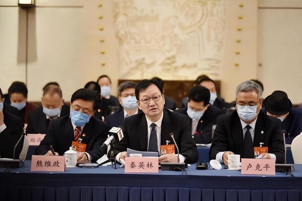 秦英林