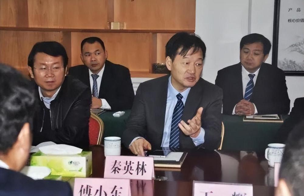 秦英林