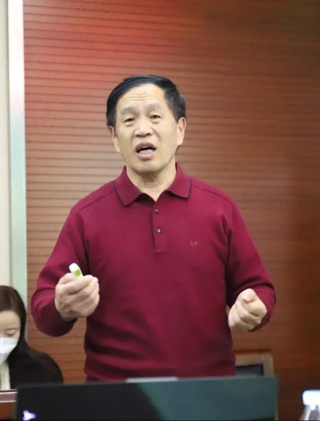 孙德林