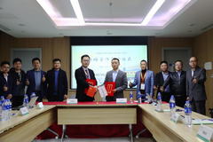 优势互补、互利共赢、资源共享！武汉天楚科技与上海驷牧战略合作签约仪式在长沙举行