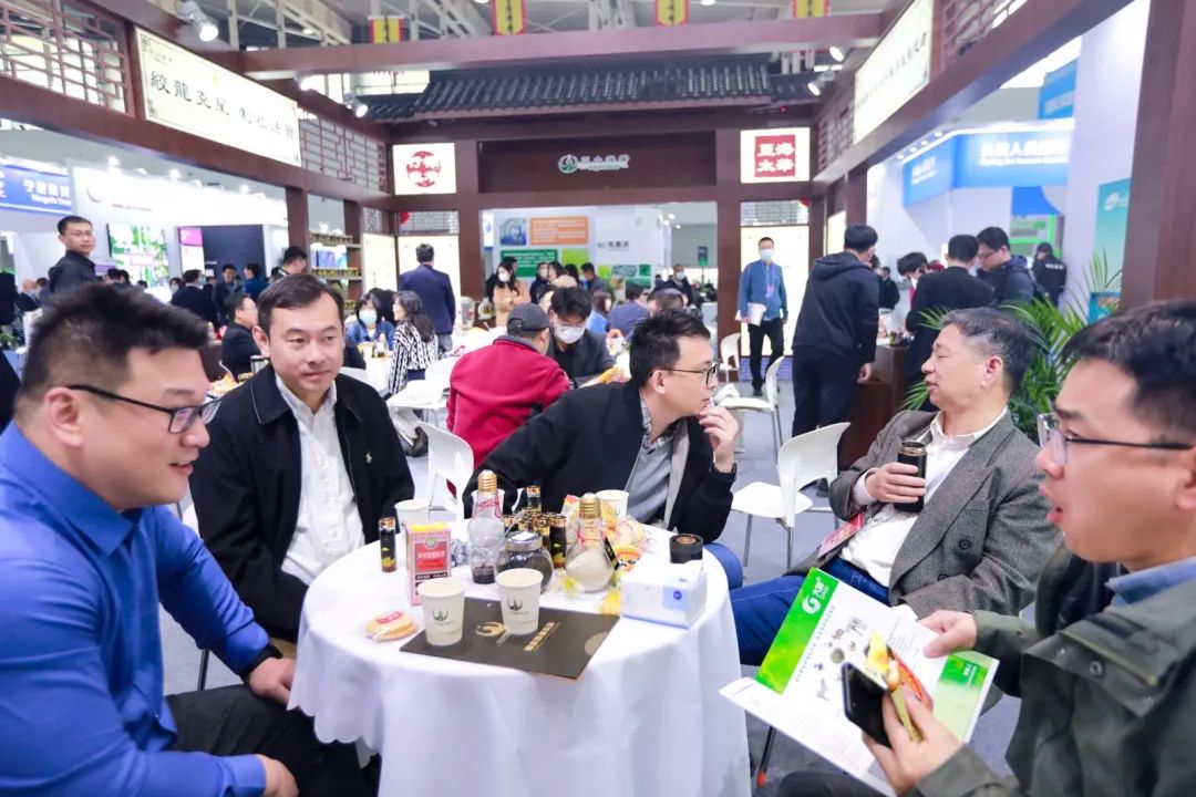 亚太海华魅力绽放2022/2023中国饲料工业展览会！齐聚海华展位，共话未来发展！