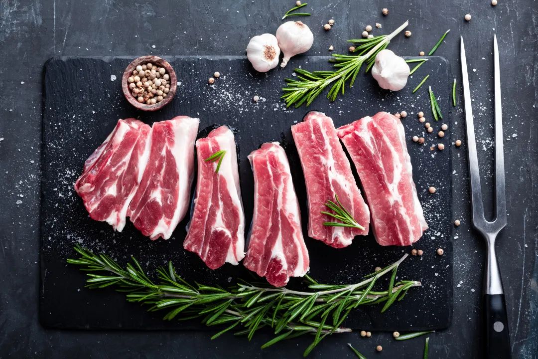 农业农村部：4月28日猪肉平均价格为43.88元/公斤，下降0.9%