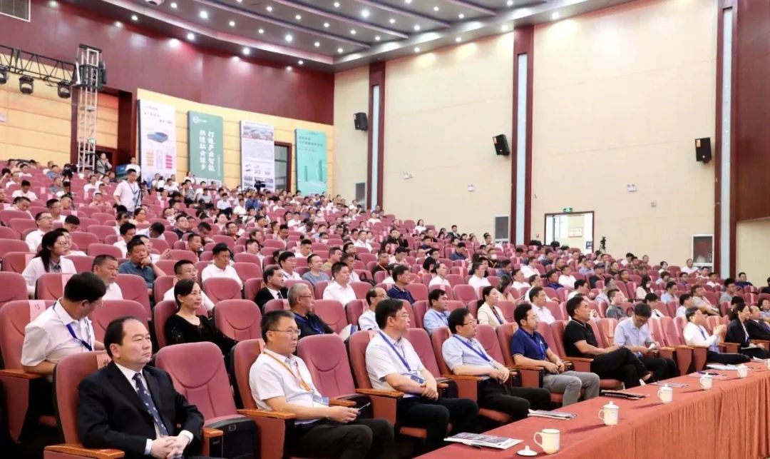 第六届中国畜牧工程行业交流会暨内乡县装备招商引资大会