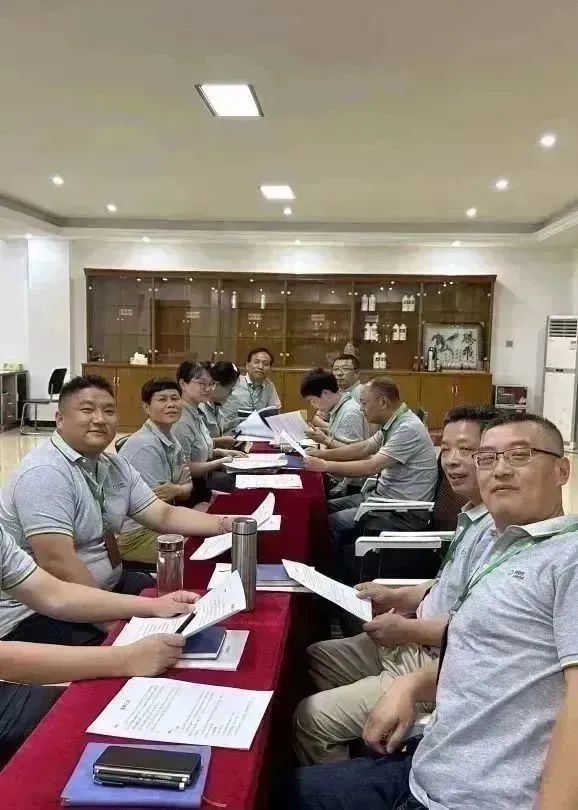 分组讨论
