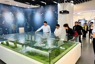 校企资源共享、优势互补！湖北大学校长等领导一行到溢多利公司参观考察